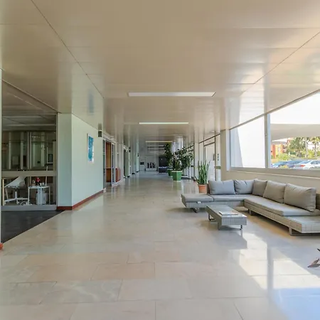Apartment Junto A Com Piscina.